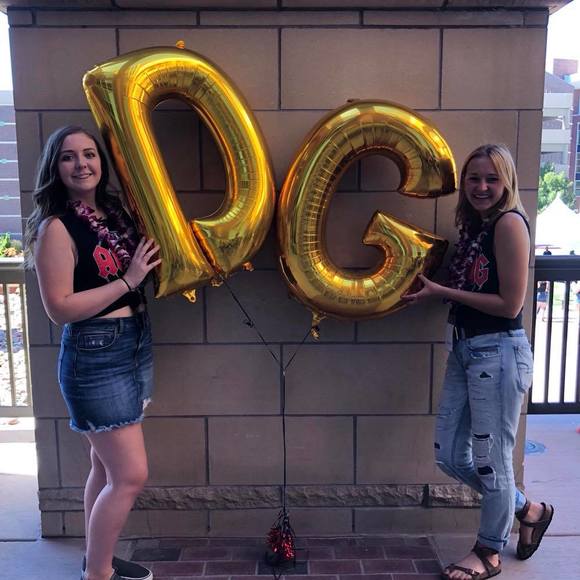 Meet your Posher, Jordyn - Picture 1 of 1